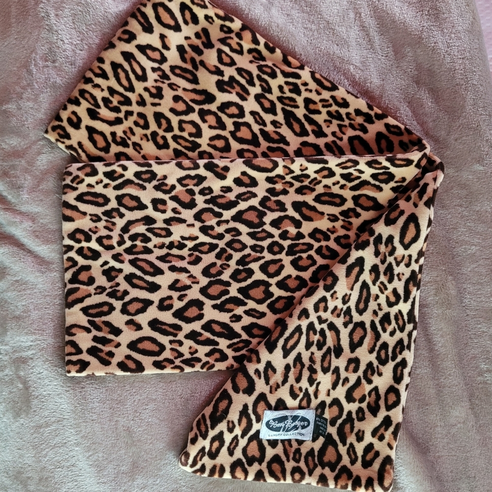Ben Berger Scarf - Picture 3 of 8